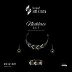Bloom Necklace Set